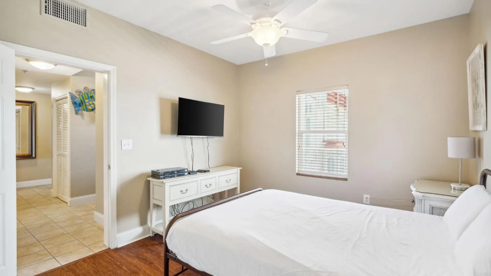 Laketown Wharf #1230 By Nautical Properties Vacation Rentals Panama City Beach